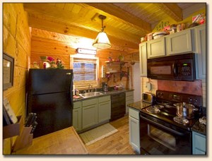 Kitchen-P2215715-3 Kitchen-P2215715-3